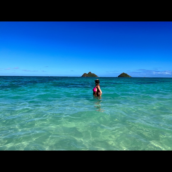 Poshmark Ambassador Sherry Berry - Picture 12 of 15